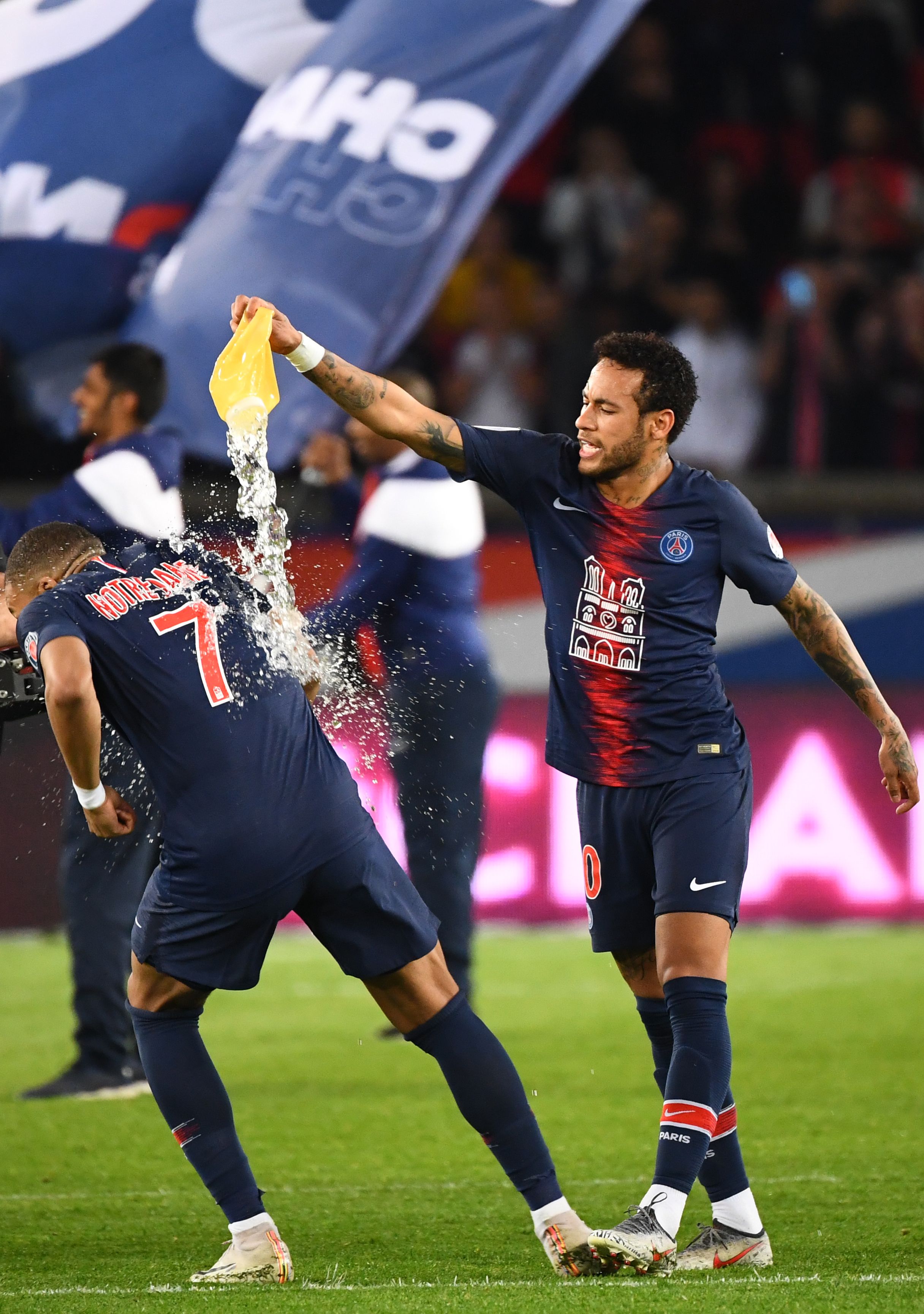 勇士的进攻 勇士的进攻