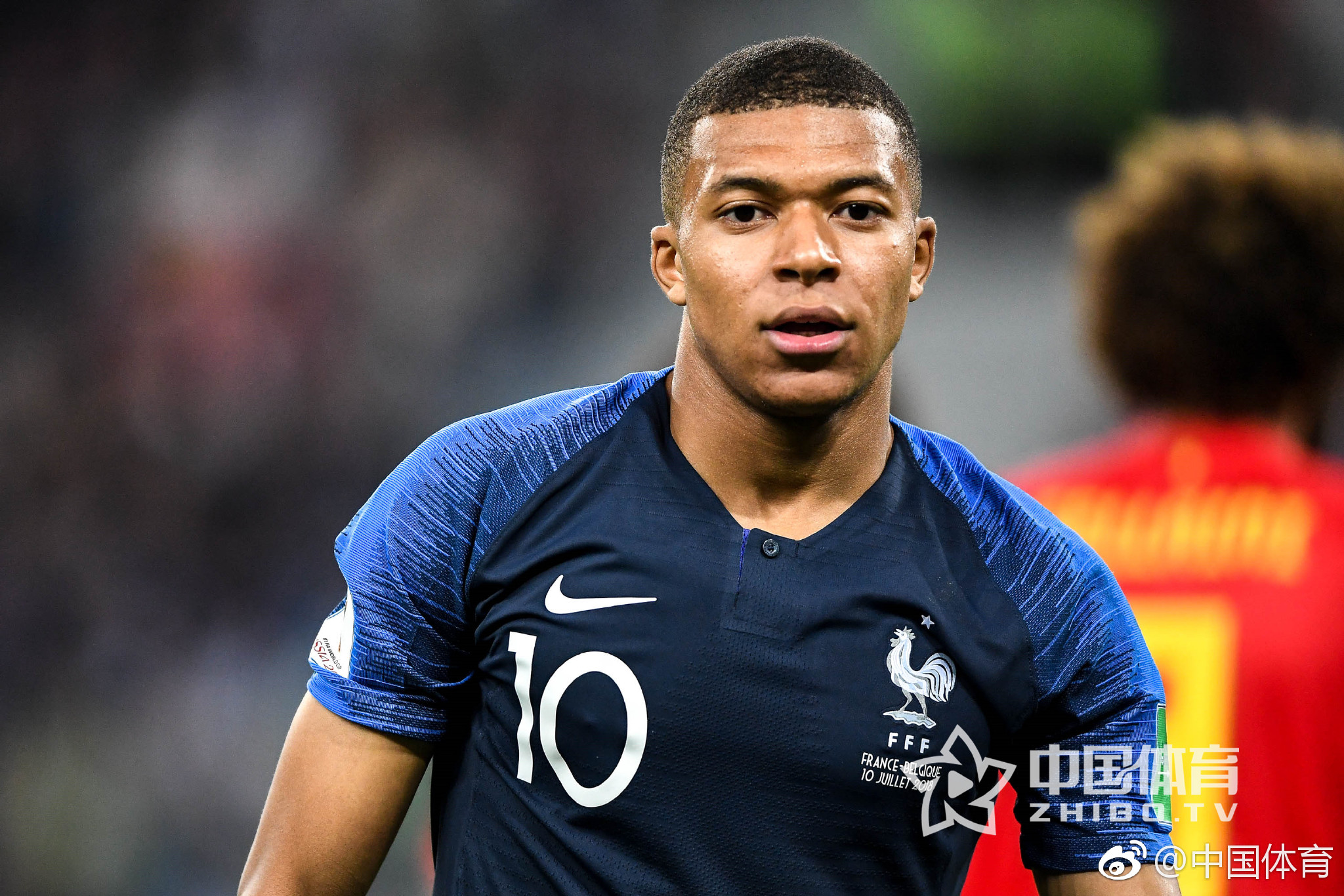 她以无摔 她以无摔